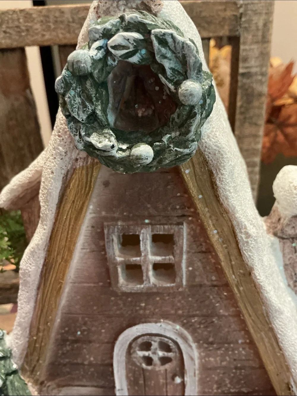 Light Up Snowy Glitter House/Lodge Tabletop Decor